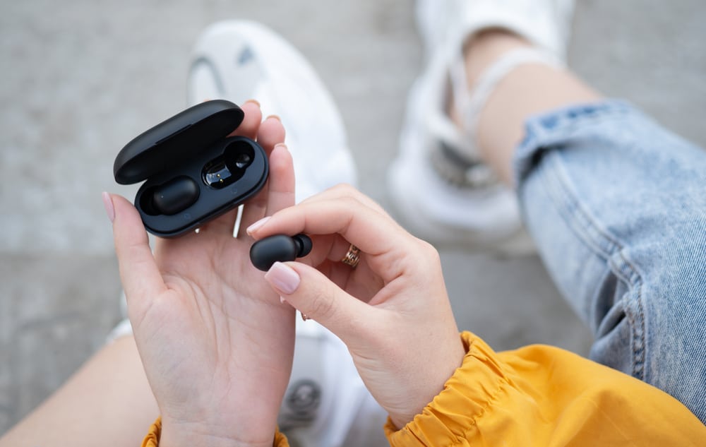Are Wireless Headphones Worth It?